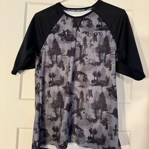 Sombrio Short Sleeve MTB Jersey, Like New. Black. Size Small.